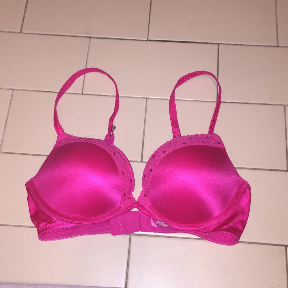VS Ultimate push-up bra
